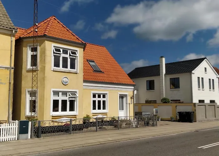 ゲストハウス Fru Hald Løkken